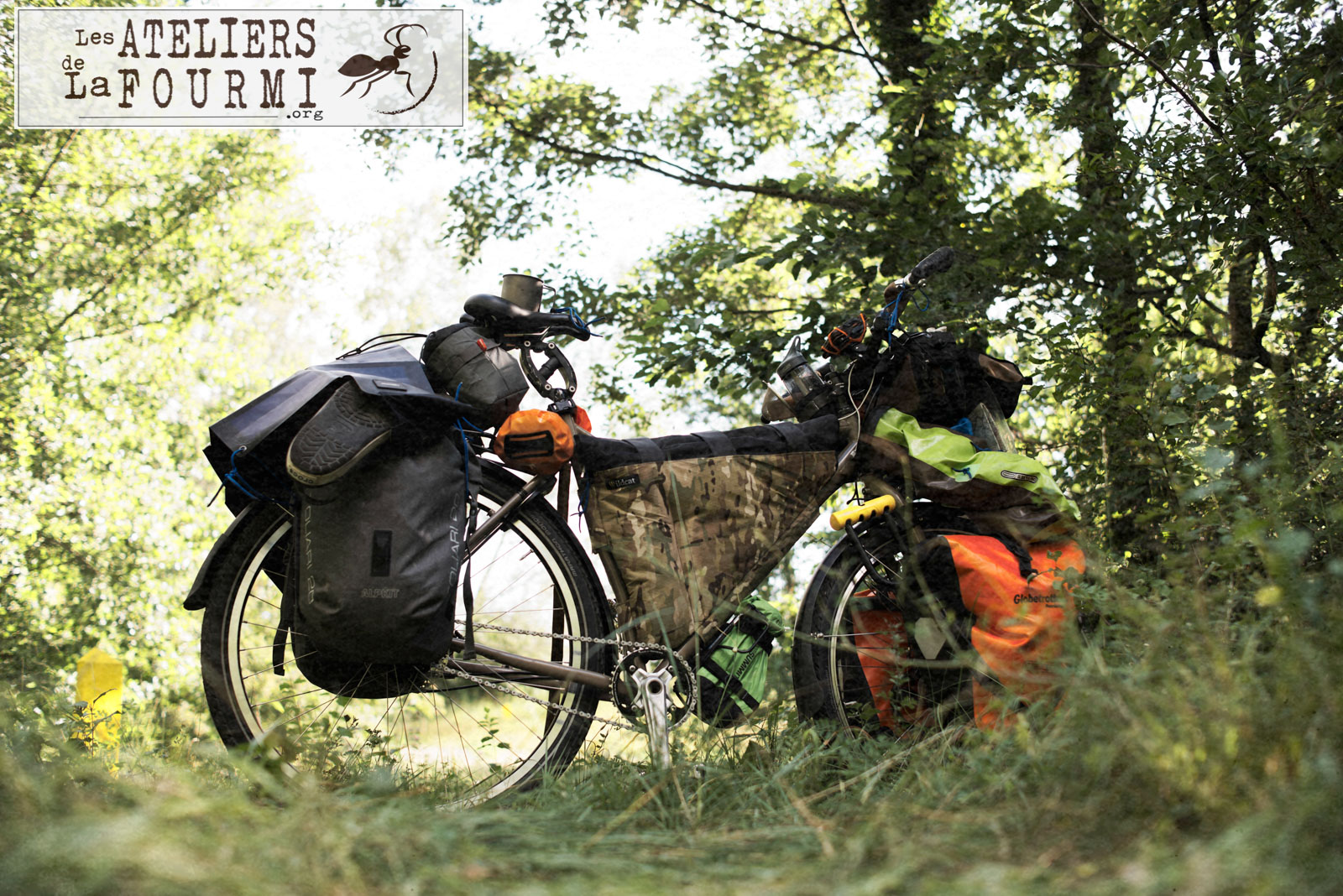 [:fr]Surly Ogre La Fourmi V2.0 en Rohloff - 29x2.0[:en]Surly Ogre La Fourmi with Rohloff Speedhub- 29x2.0[:]